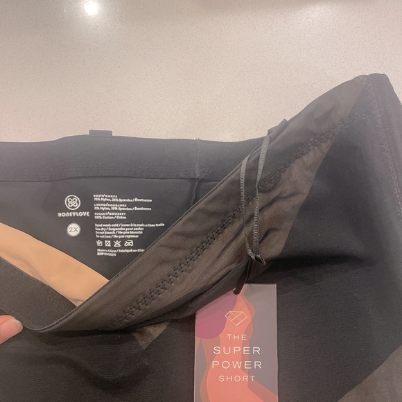 Honeylove shapewear shorts - Picture 4 of 4